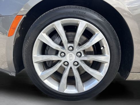 Used 2017 Cadillac XTS Luxury image 33