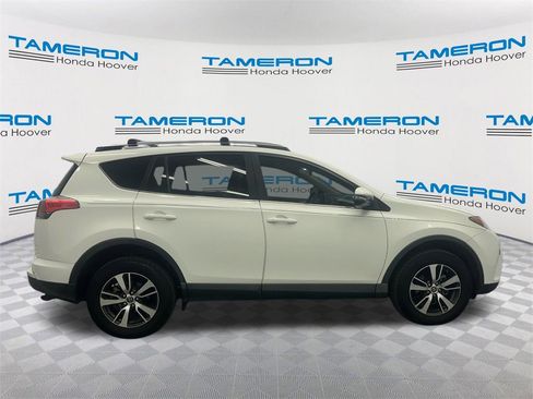 Used 2017 Toyota RAV4 XLE image 6