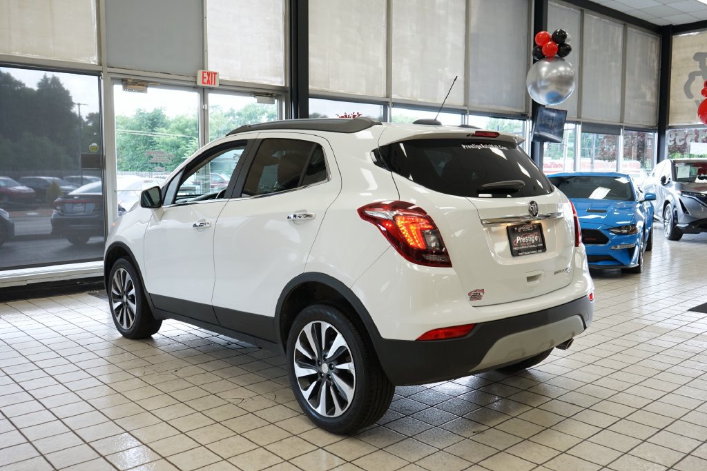 Used 2022 Buick Encore Preferred w/ Safety Package AWD/4WD image 4