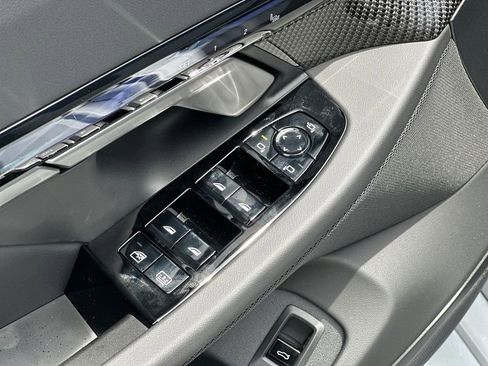 New 2026 BMW M5 Base w/ Executive Package image 17