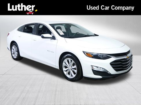 Used 2022 Chevrolet Malibu LT FWD image 1