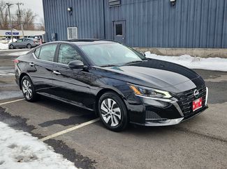 Certified 2025 Nissan Altima 2.5 S video 3