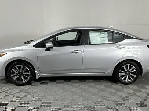 Used 2025 Nissan Versa SV w/ Trunk Package FWD image 7
