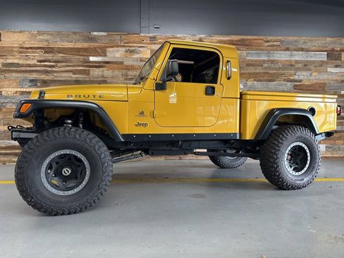 Used 2003 Jeep Wrangler Rubicon image 4