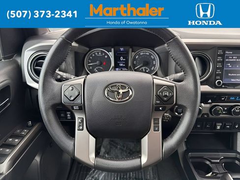 Used 2022 Toyota Tacoma Limited AWD/4WD image 24