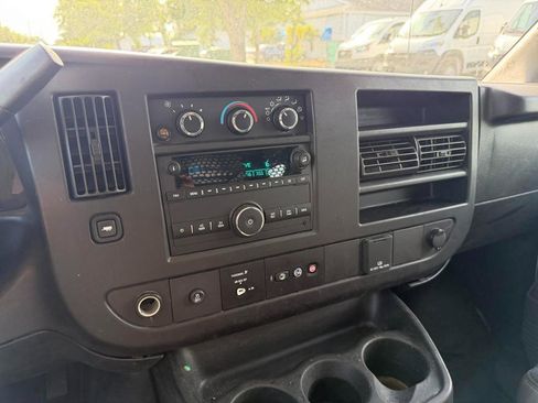 Used 2024 Chevrolet Express 2500 w/ Driver Convenience Package RWD image 17