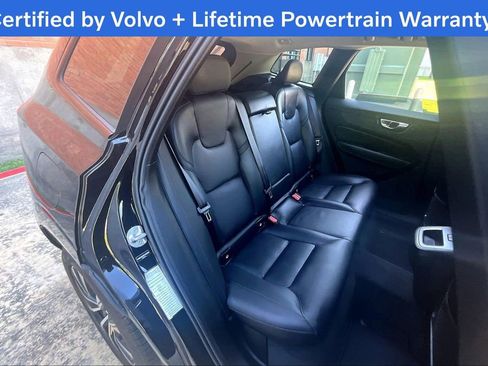 Used 2025 Volvo XC60 B5 Plus AWD/4WD image 38