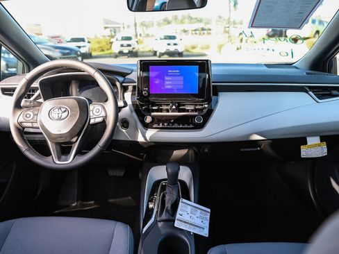 Certified 2026 Toyota Corolla SE image 2