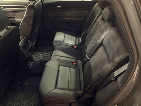Used 2023 Volkswagen Atlas Cross Sport SEL image 29