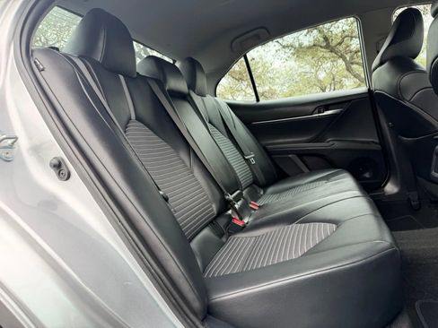 Used 2022 Toyota Camry SE FWD image 26