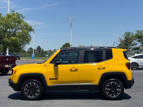 Used 2023 Jeep Renegade Trailhawk w/ Trailer Tow Group AWD/4WD image 5