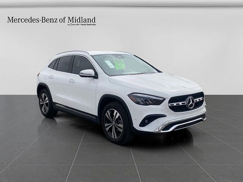 New 2025 Mercedes-Benz GLA 250 image 1