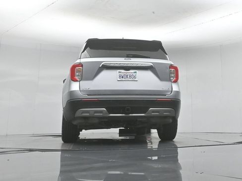 Certified 2021 Ford Explorer XLT w/ Equipment Group 202A AWD/4WD image 55