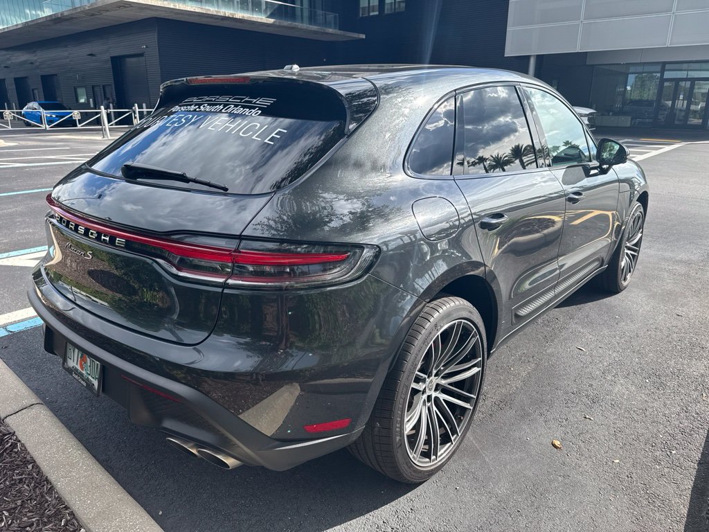 Certified 2026 Porsche Macan S AWD/4WD image 4