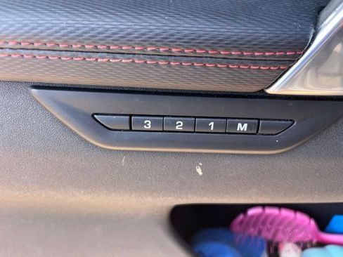 Used 2022 Land Rover Discovery Sport SE R-Dynamic AWD/4WD image 16