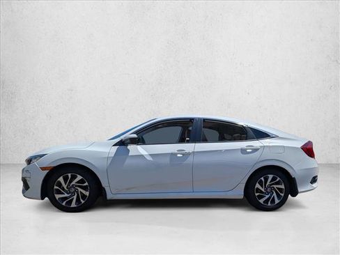 Used 2016 Honda Civic EX image 9