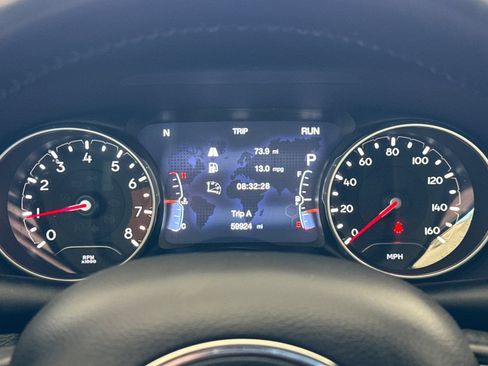 Used 2019 Jeep Compass Latitude FWD image 24