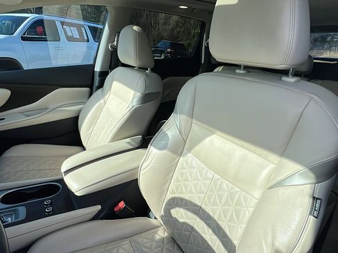 Used 2020 Nissan Murano Platinum image 18