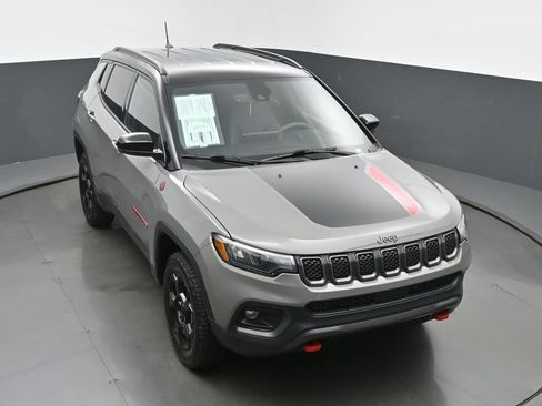 Used 2023 Jeep Compass Trailhawk w/ Trailhawk Convenience Group image 45