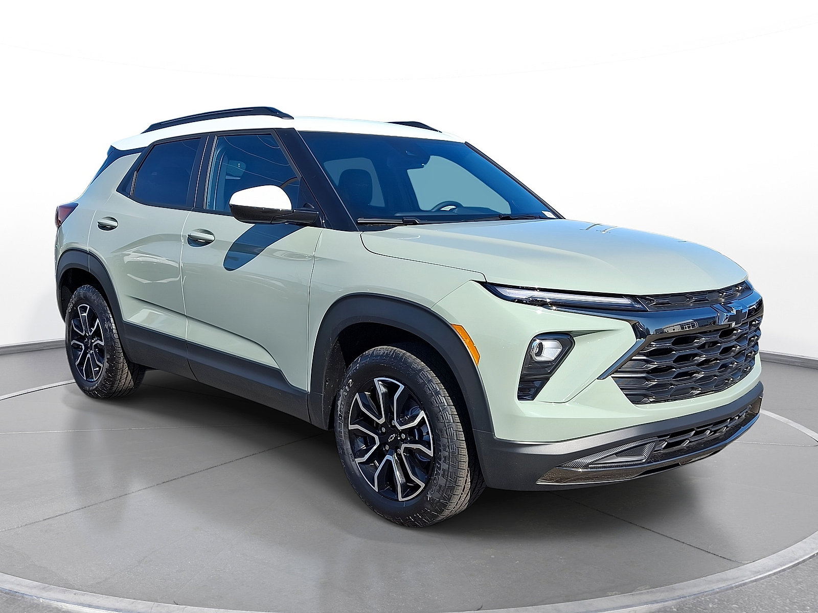 New 2026 Chevrolet TrailBlazer ACTIV AWD/4WD image 1