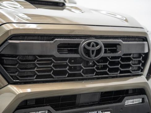 Certified 2025 Toyota Tacoma TRD Sport w/ TRD Sport Premium Package image 12