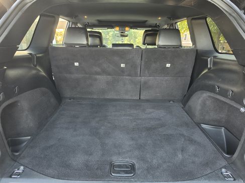 Used 2019 Jeep Grand Cherokee Limited AWD/4WD image 37