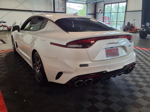 Used 2022 Kia Stinger GT2 RWD image 5