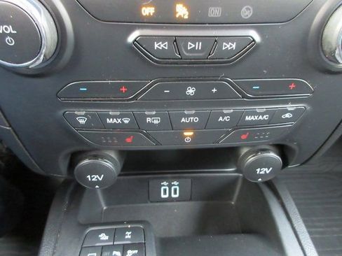 Used 2023 Ford Ranger Lariat w/ Equipment Group 501A High image 18