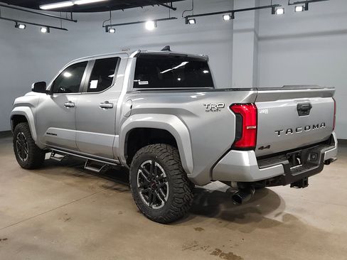 New 2026 Toyota Tacoma TRD Sport AWD/4WD image 5
