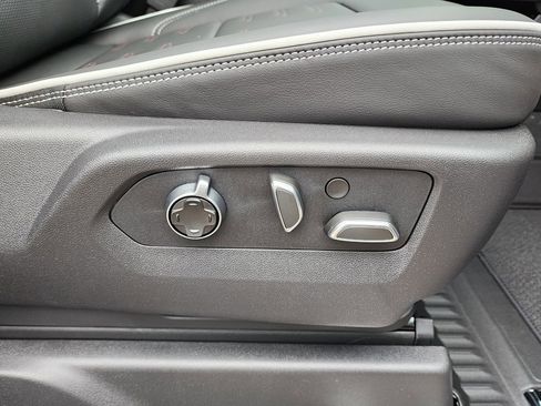 New 2026 GMC Sierra 1500 AT4X image 41