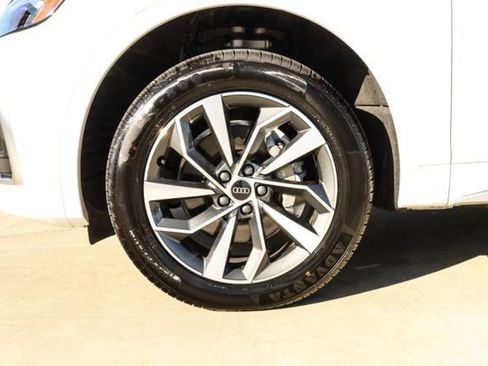 Used 2024 Audi Q5 2.0T Premium Plus image 10