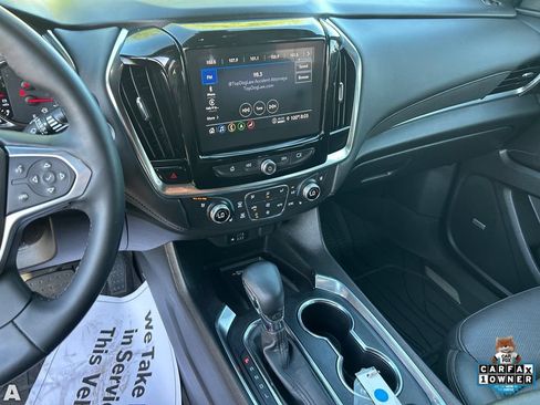 Used 2023 Chevrolet Traverse High Country w/ LPO, Floor Liner Package AWD/4WD image 24