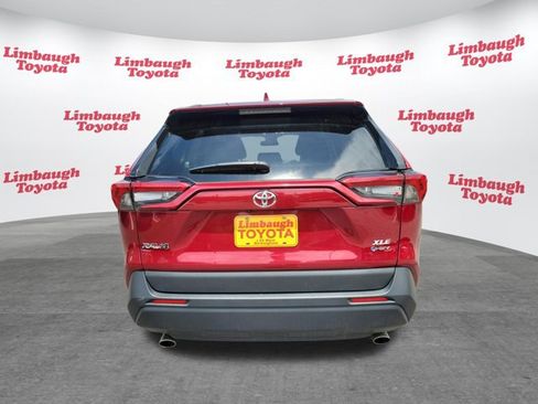 Used 2025 Toyota RAV4 XLE AWD/4WD image 21
