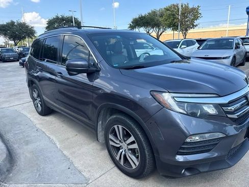 Used 2017 Honda Pilot EX-L image 4