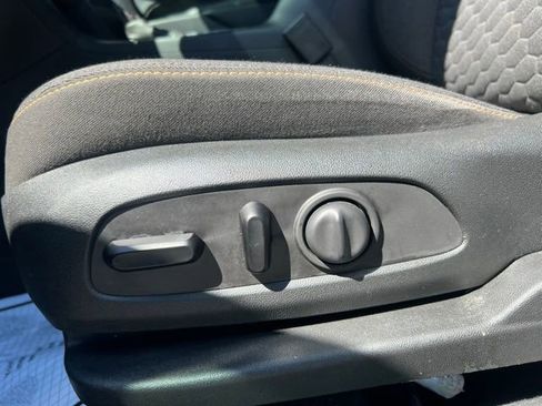 Used 2020 Chevrolet Equinox LT AWD/4WD image 18