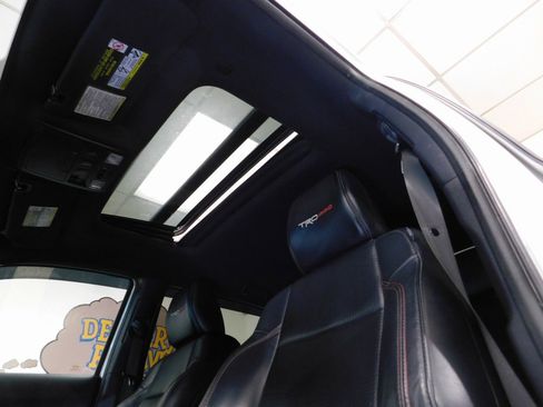 Used 2019 Toyota Tacoma TRD Pro image 39