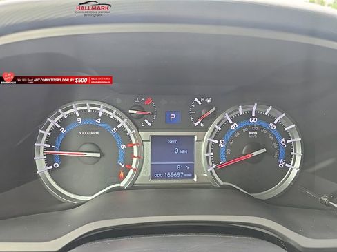 Used 2014 Toyota 4Runner Trail AWD/4WD image 16