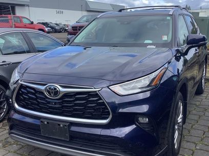 Used 2023 Toyota Highlander Platinum