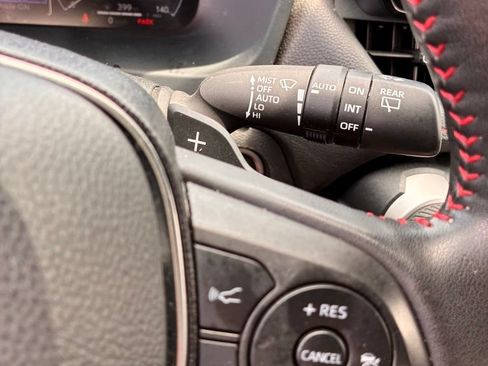 Used 2024 Toyota RAV4 XSE w/ Premium Package AWD/4WD image 28
