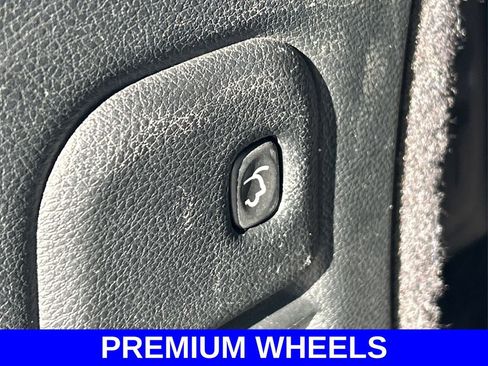 Used 2017 Dodge Durango GT w/ Premium Group image 14