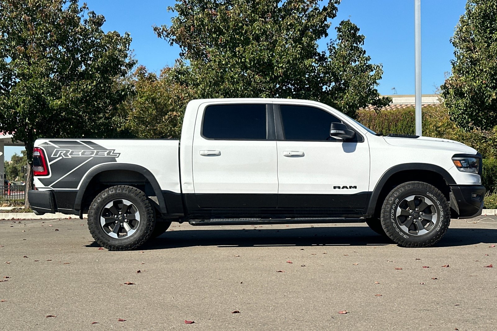 Used 2021 RAM 1500 Rebel w/ Rebel Level 2 Equipment Group AWD/4WD image 3