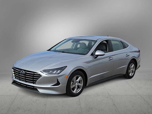 Used 2020 Hyundai Sonata SE w/ Cargo Package image 4