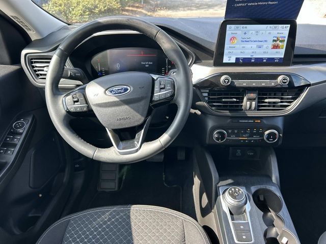 Certified 2023 Ford Escape Active AWD/4WD image 14