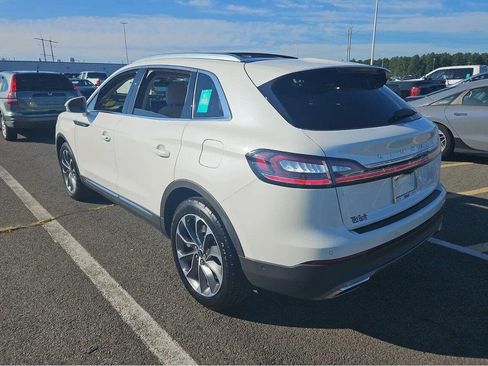 Used 2021 Lincoln Nautilus Reserve w/ Equipment Group 201A AWD/4WD image 4