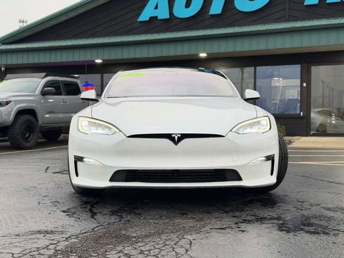Used 2021 Tesla Model S Plaid image 8
