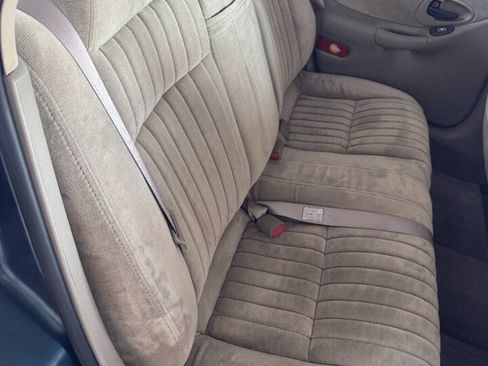 Used 1997 Pontiac Grand Prix GT w/ Opt Pkg FWD image 17