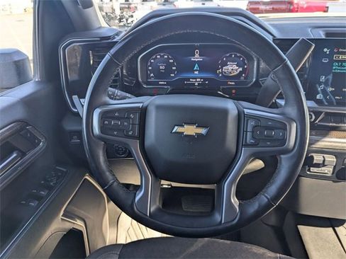 Used 2024 Chevrolet Silverado 2500 LT image 19