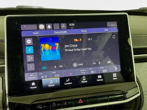 Used 2023 Jeep Compass Latitude image 15