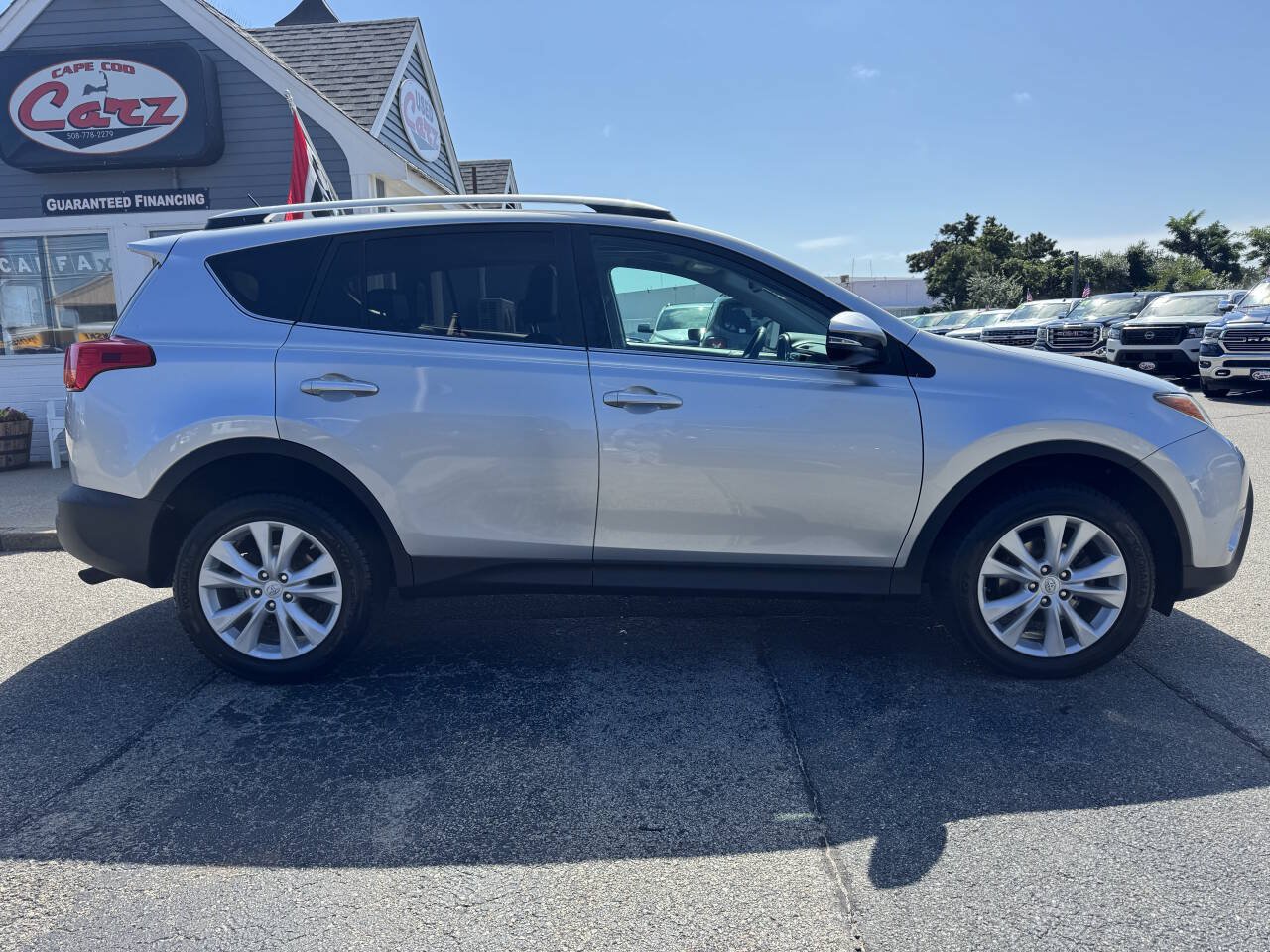Used 2013 Toyota RAV4 Limited AWD/4WD image 12