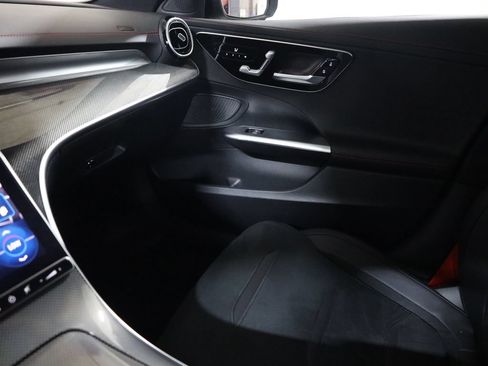 Used 2024 Mercedes-Benz C 43 AMG 4MATIC Sedan image 21